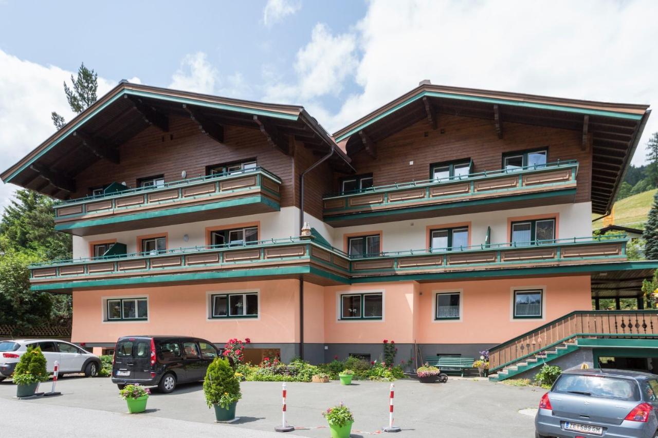 Pension Ahorn Saalbach-Hinterglemm Exterior foto